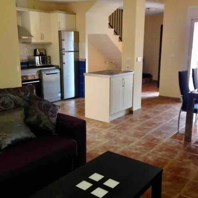 House Sleeps 6, Large Pool Walk To Beach Vera 0*,