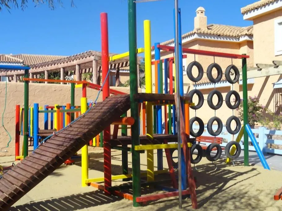 House Sleeps 6, Large Pool Walk To Beach Vera Сasa de vacaciones