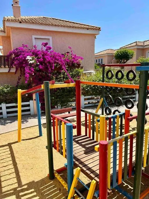 House Sleeps 6, Large Pool Walk To Beach Vera Espanha
