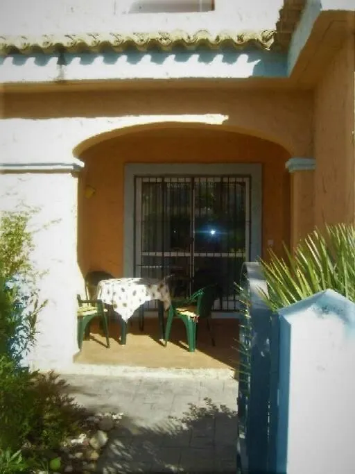 House Sleeps 6, Large Pool Walk To Beach Vera 0*,