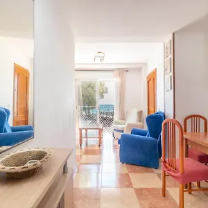 renthas-pedregalejo-beach-apartments.1costadelsol.com/